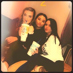 Meet your Posher, Alyssa